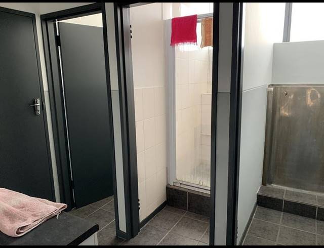 INDUSTRIAL PROPERTY TO RENT IN PAARDEN EILAND